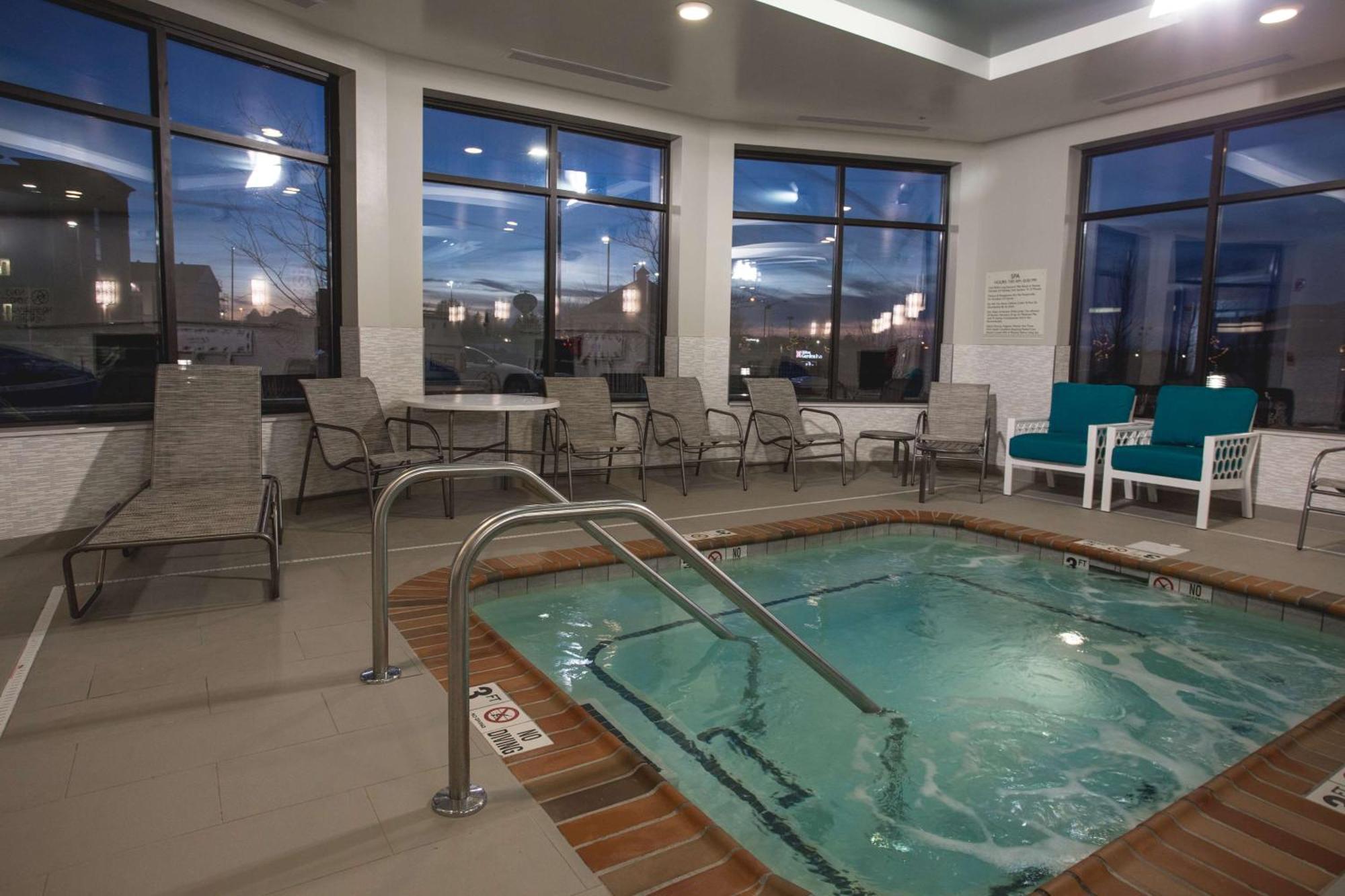 Hilton Garden Inn Bolingbrook I-55 Екстер'єр фото